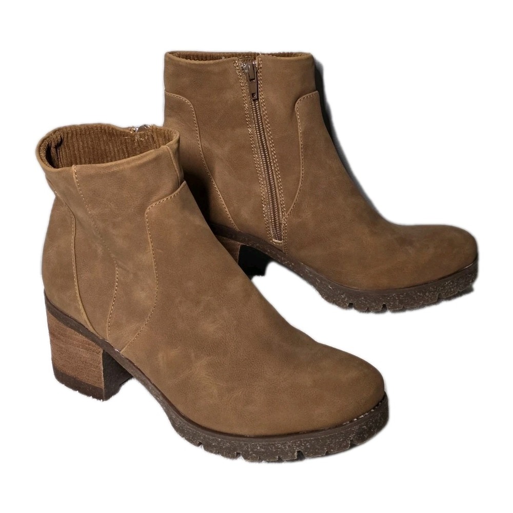 KORKS Women's Esmerelda Lug Sole Booties  Color Brown Size  9.5 side zip